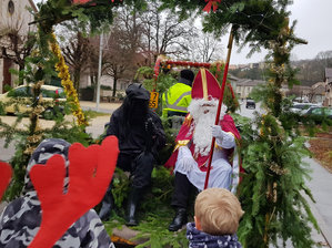 1er Marché de Noël et visite de St Nicolas